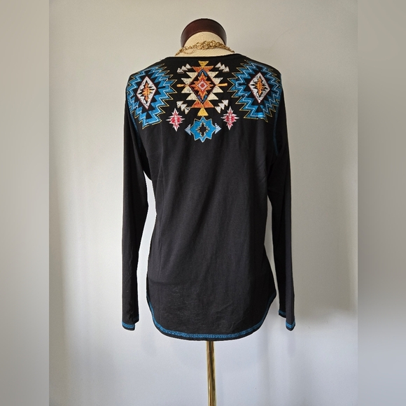 Panhandle Aztec Embroidered Lightweight Cotton Blend Southwestern Top. Large - Picture 4 of 9